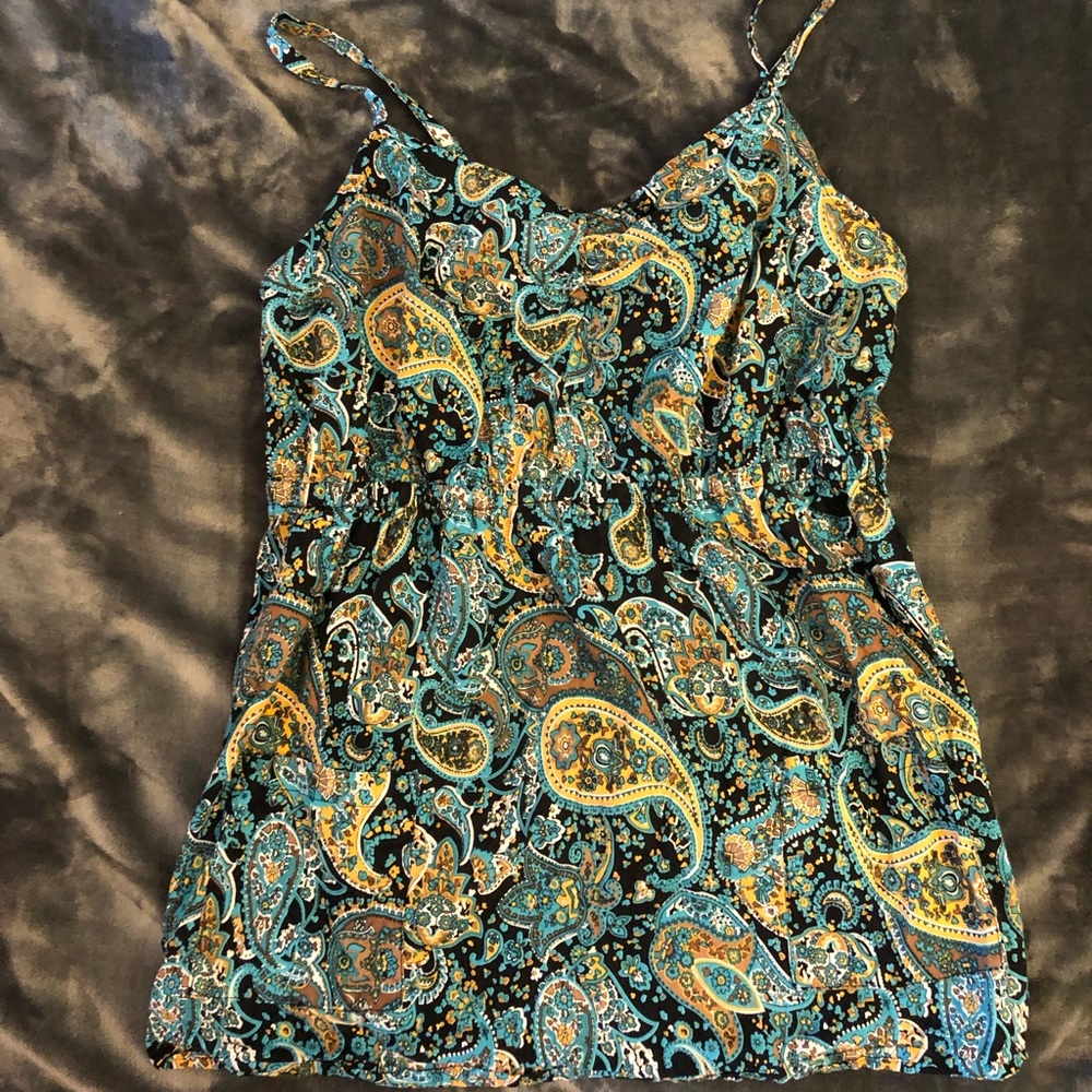 Torrid paisley tank top. Cute!